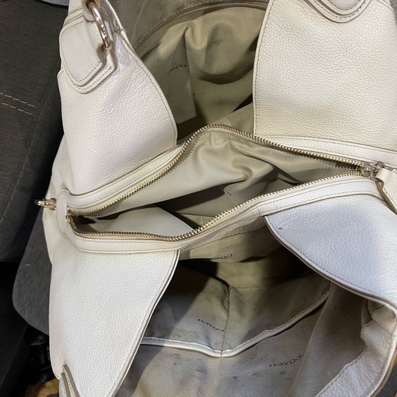 Coach purse - Picture 3 of 3